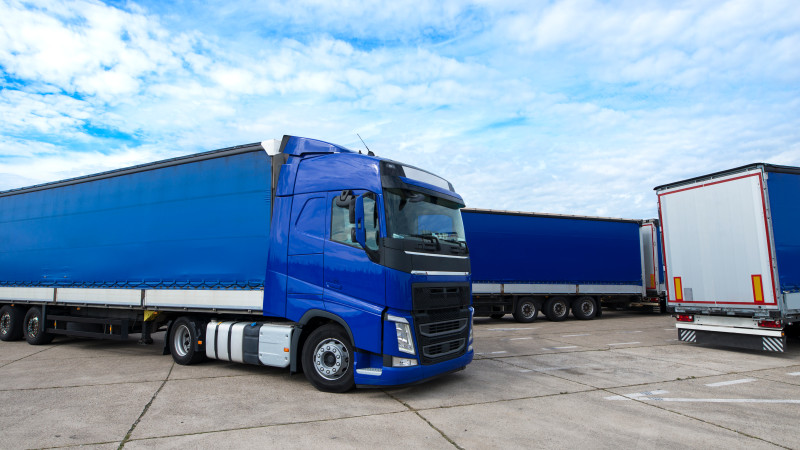 truck-vehicle-with-trailers-background1.jpg truck-vehicle-with-trailers-background1.jpg